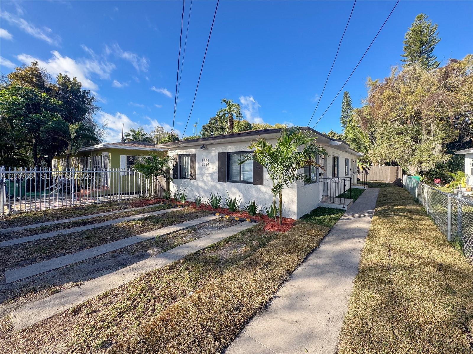 INGLEWOOD GARDENS - Residential Income
