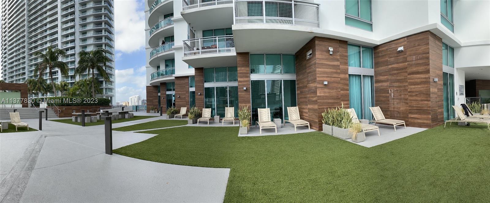 WIND CONDO - Residential Lease