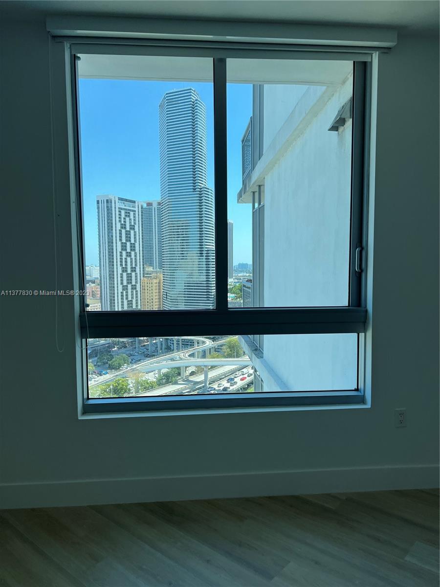 WIND CONDO - Residential Lease