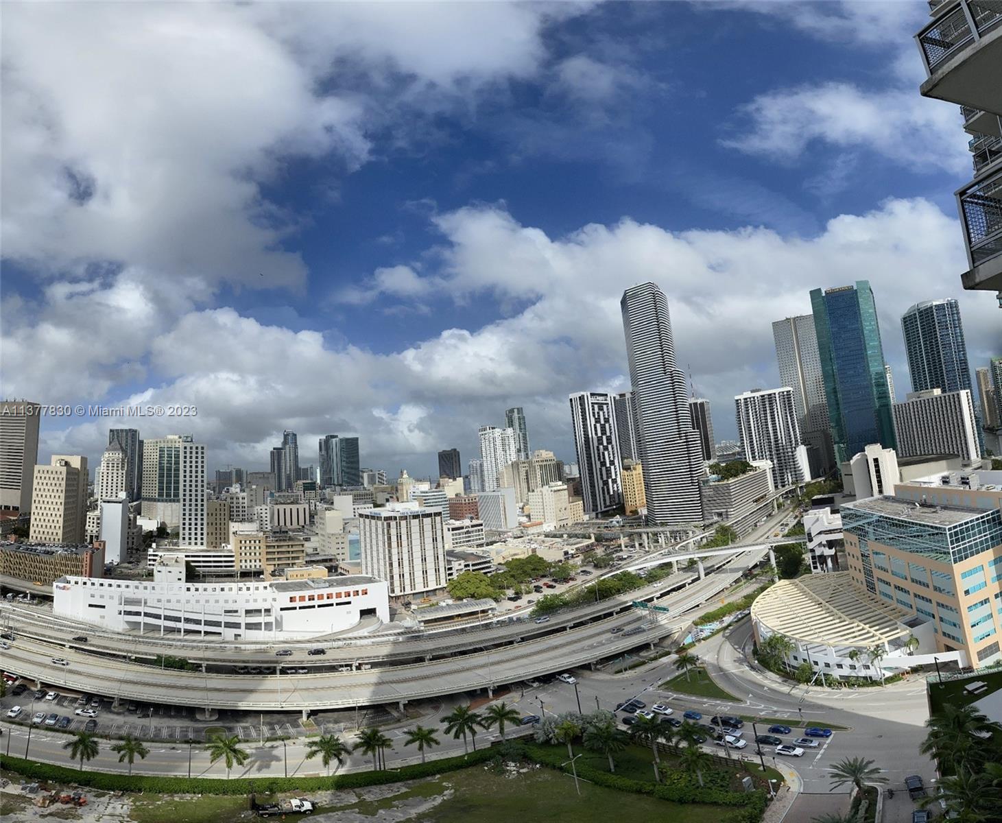 WIND CONDO - Residential Lease