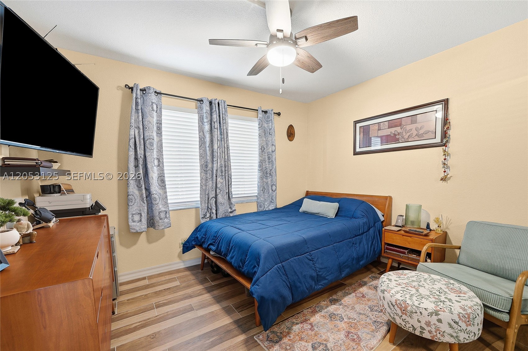 IVANHOE EAST AT CENTURY VI - Residential