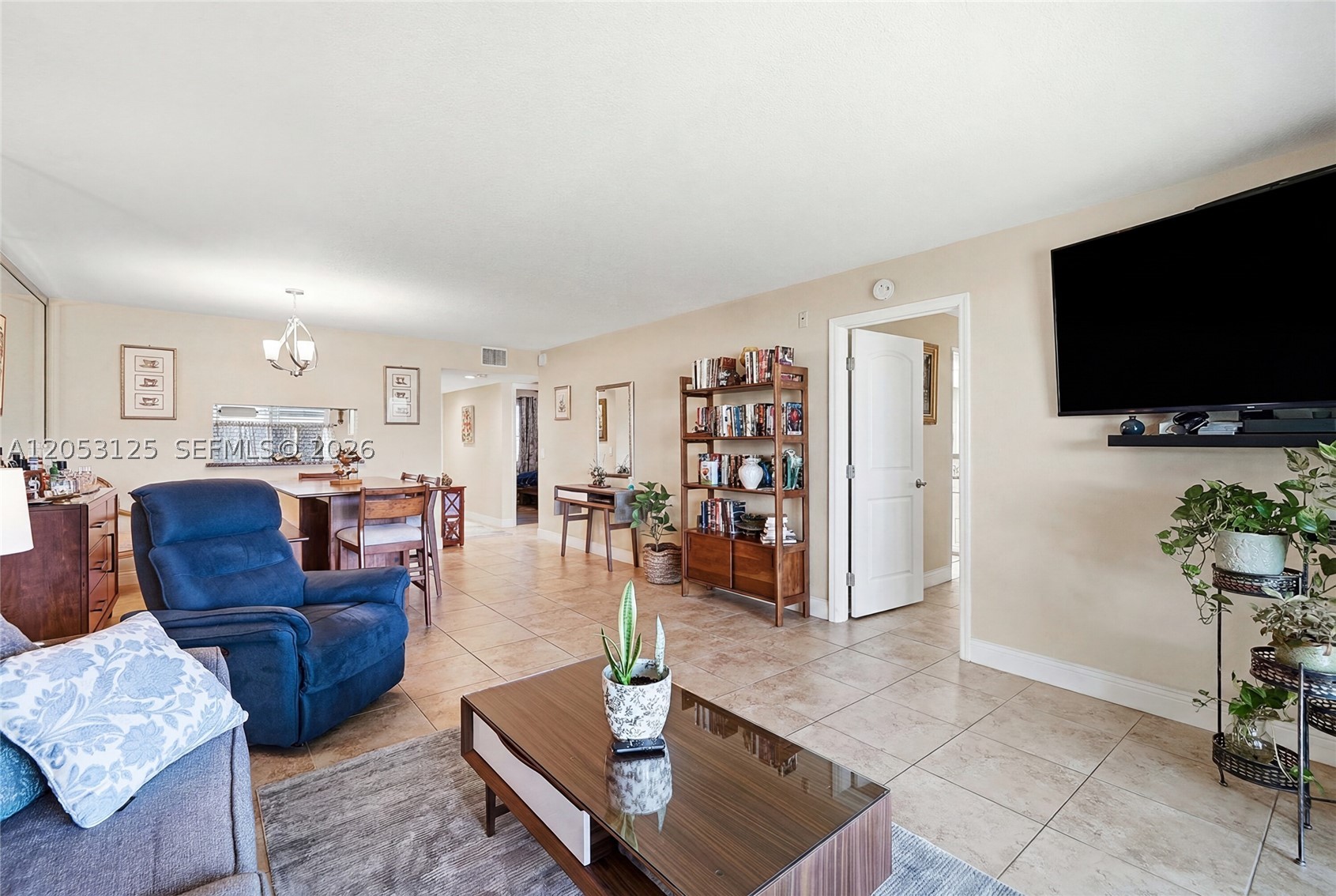 IVANHOE EAST AT CENTURY VI - Residential