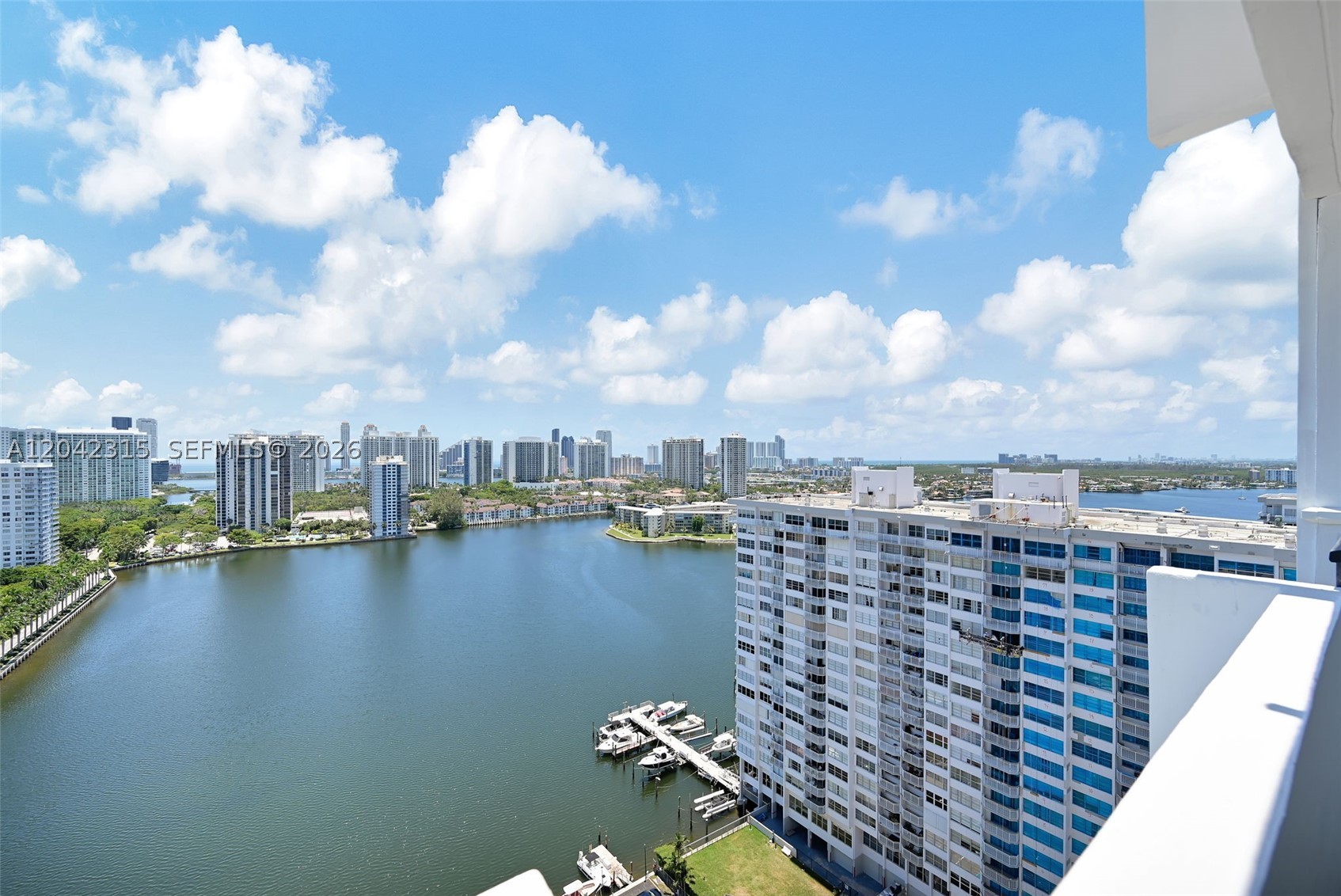 COMMODORE PLAZA CONDO - Residential