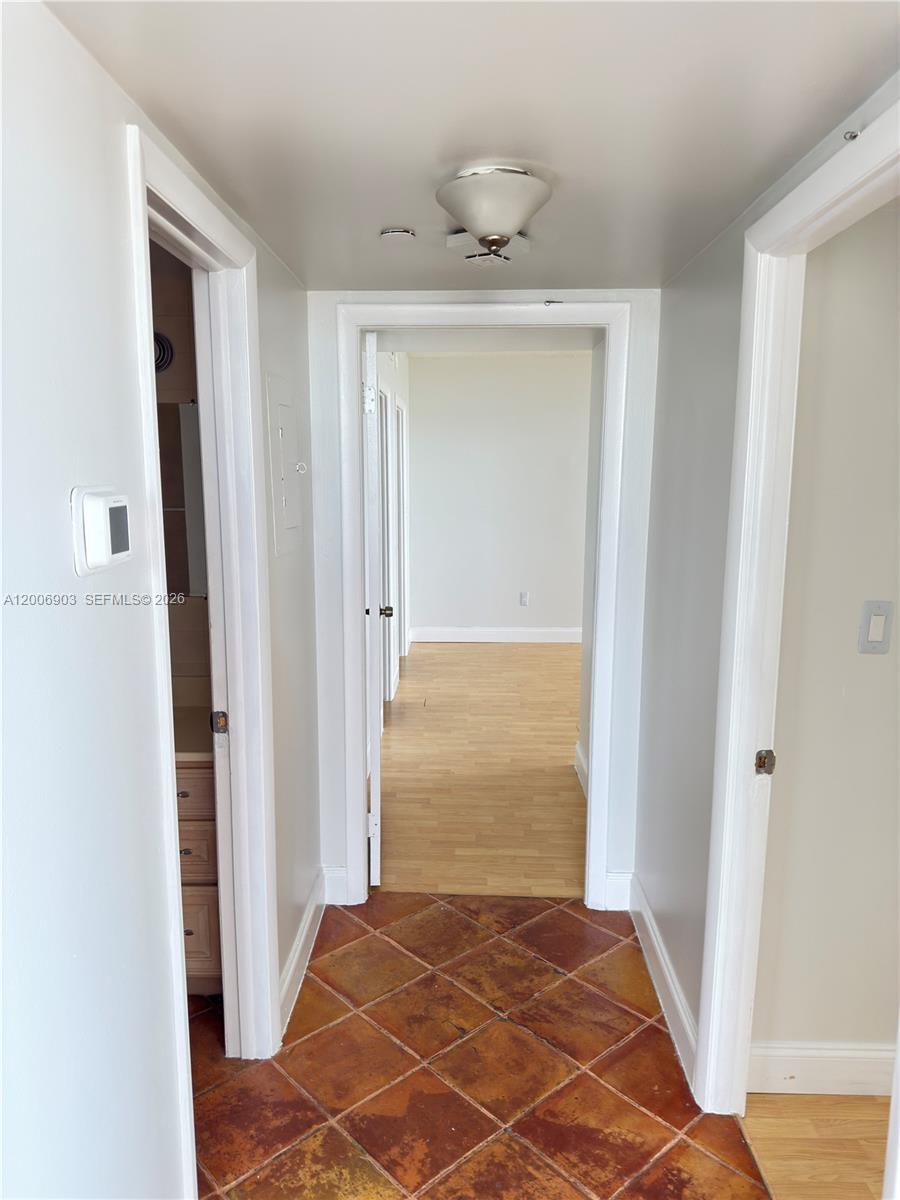 GREENWICH PH I CONDO - Residential