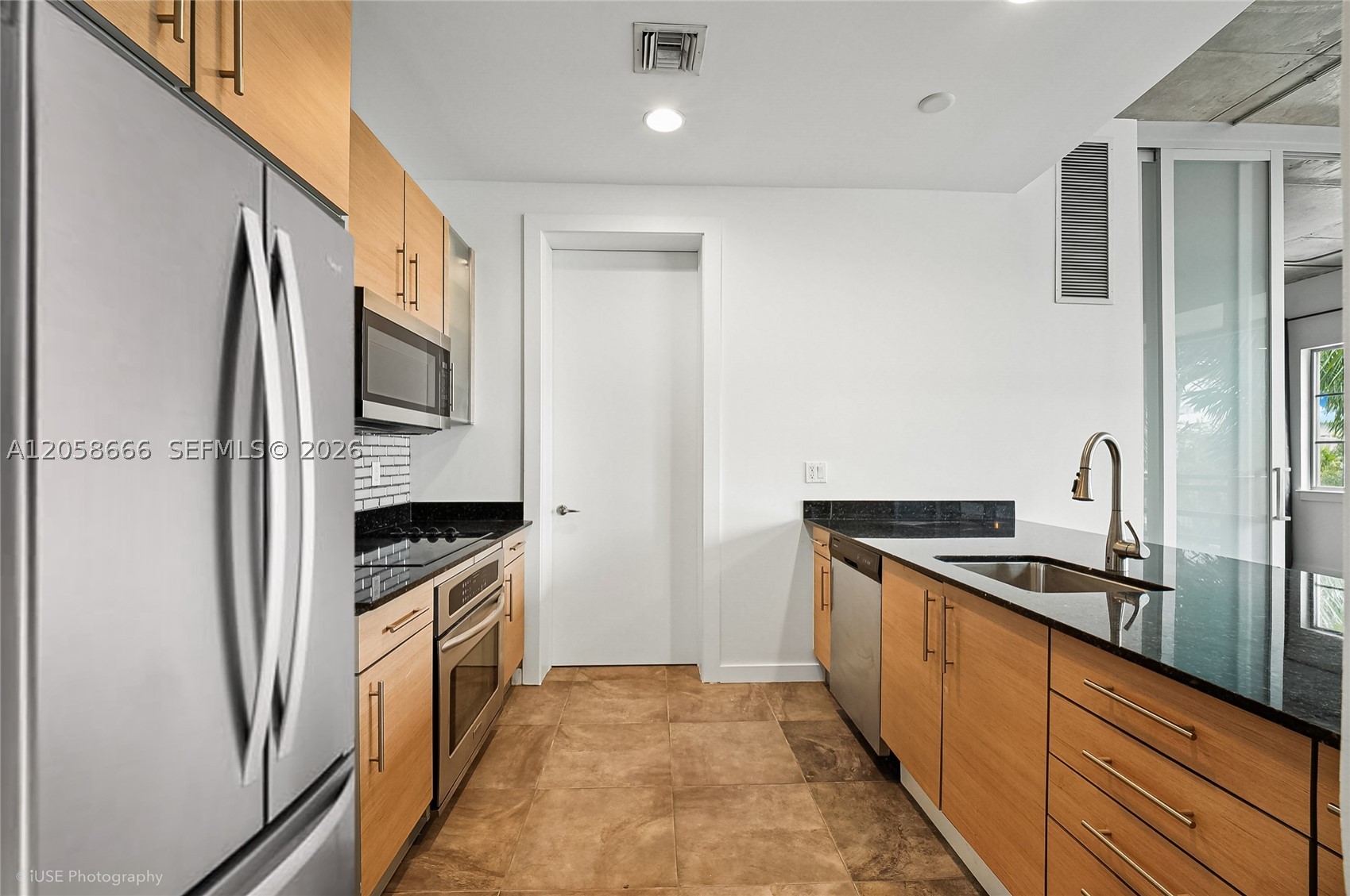 MERIDIAN DELRAY CONDO - Residential