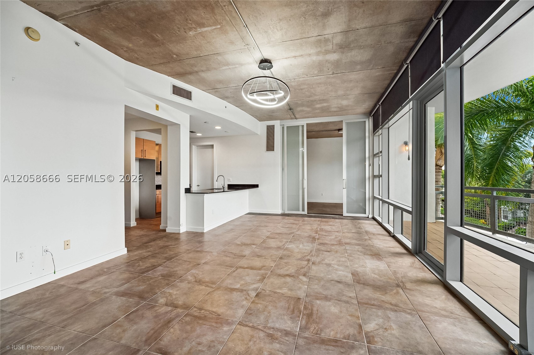 MERIDIAN DELRAY CONDO - Residential