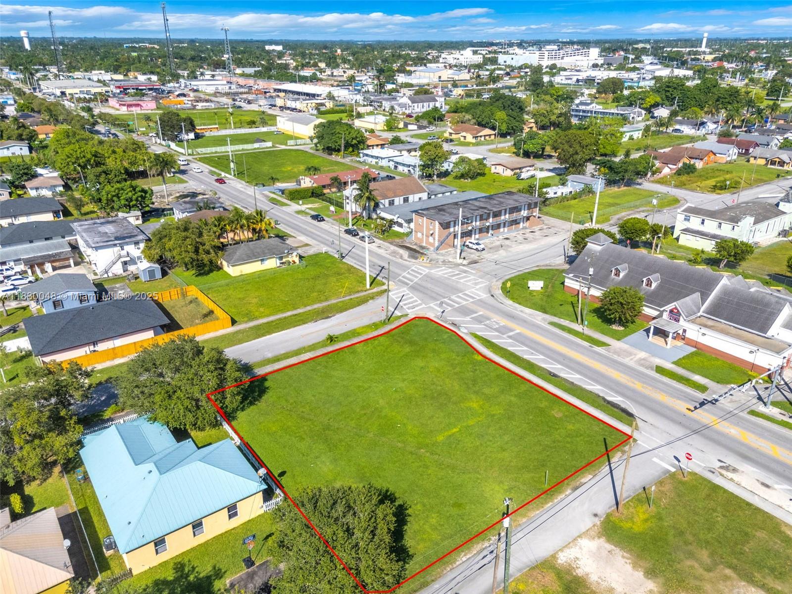 CENTRAL COMML HOMESTEAD - Land