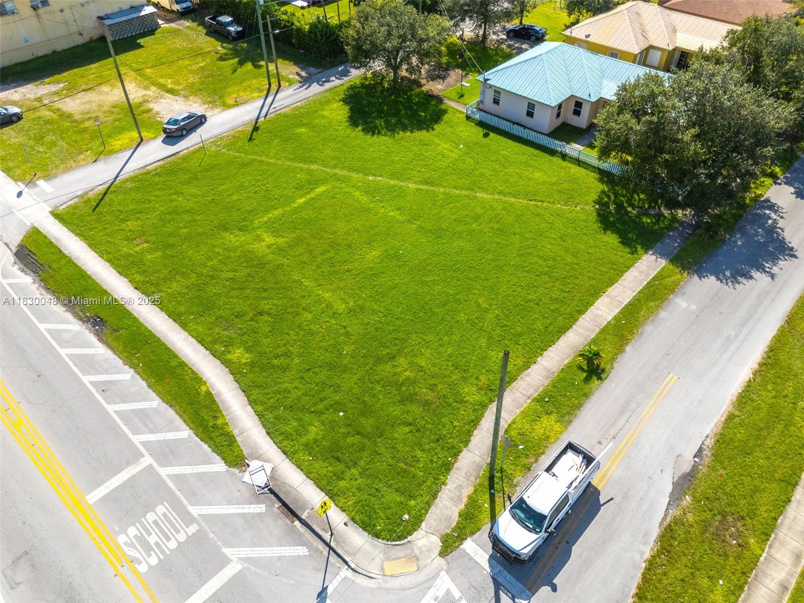 CENTRAL COMML HOMESTEAD - Land