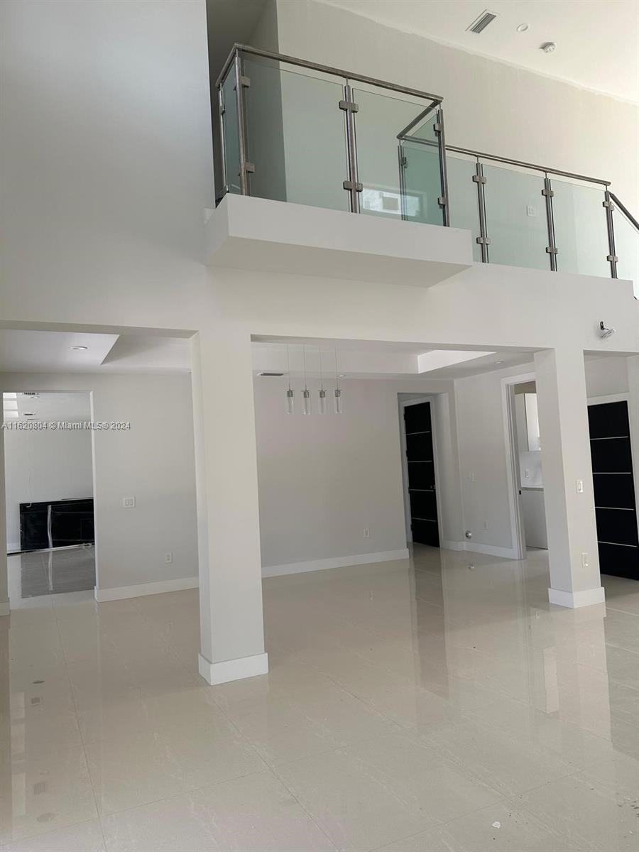 SWEETWATER ESTS SUB - Residential