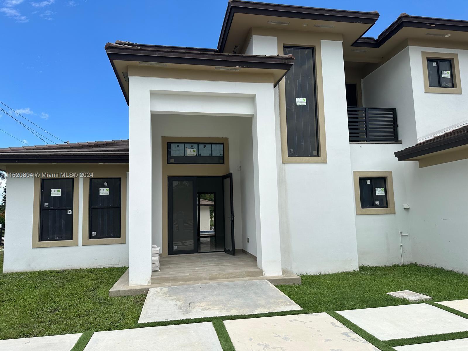SWEETWATER ESTS SUB - Residential