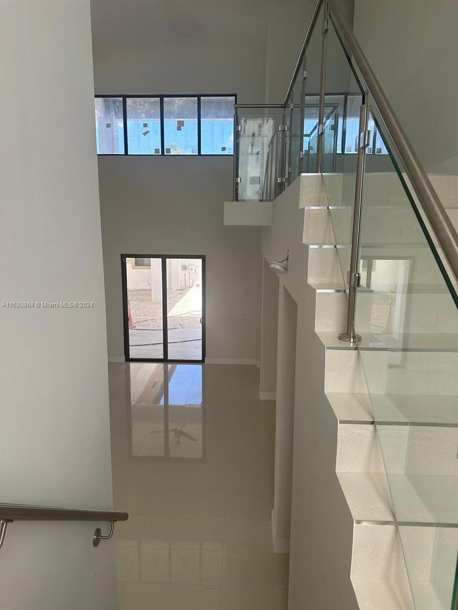 SWEETWATER ESTS SUB - Residential
