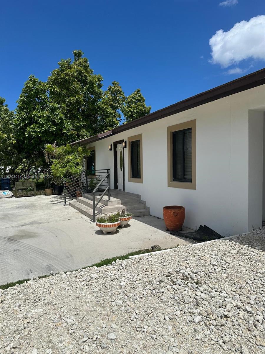 SWEETWATER ESTS SUB - Residential
