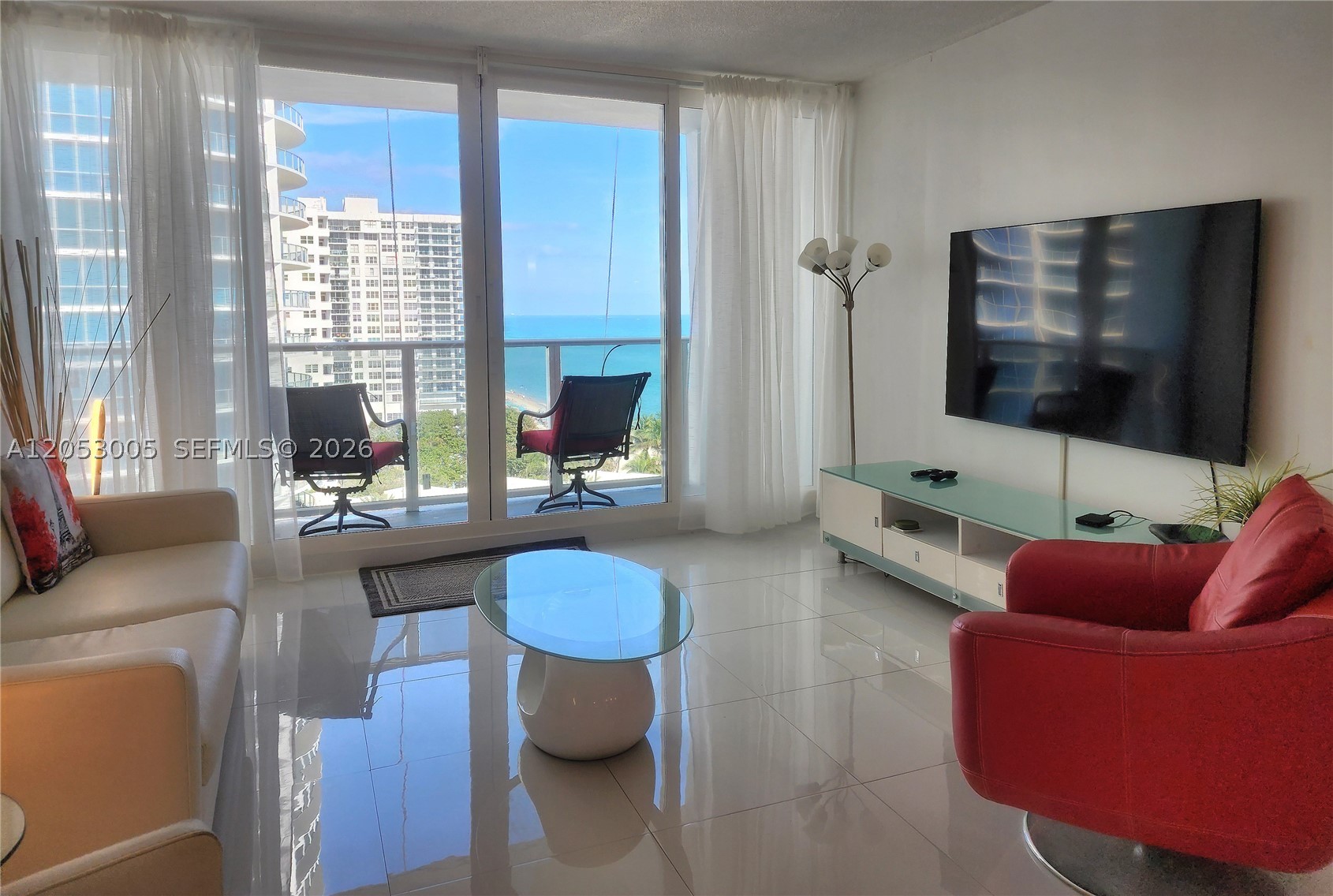 ALEXANDER TOWERS CONDO - Residential