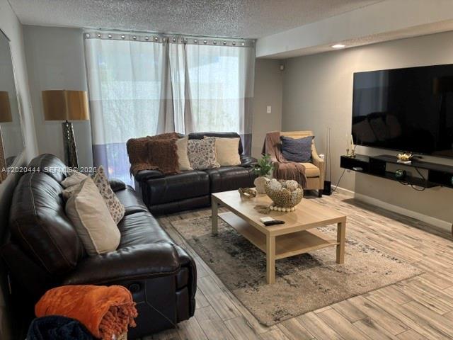 "BRIGHT AND AIRY 3- BEDROOMS AND 2.5 BATHROOM HOME. FEAUTURING AN UPDATED KITCHEN WITH QUARTZ COUNTERTOPS AND MODERN APPLIANCES. THE COMMUNITY OFFERS A CLUBHOUSE WITH A POOL, TENNIS COURTS, GYM, PICKLEBALL COURTS, AND MANY ADDITIONAL AMENITIES. NIGHTLY SECURITY PATROL PROVIDES PEACE AND TRANQUILITY. LOCATED IN THE HEART OF KENDALL, WITH CLOSE PROXIMITY TO SHOPPING, DINING AND ENTERTAINMENT. THIS PROPERTY IS THE PERFECT PLACE TO CALL HOME AND IS WAITING FOR YOU. LET'S MAKE A DEAL TODAY!"