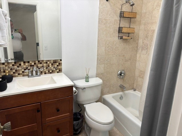 SUNSET KENDALL VILLAS - Residential