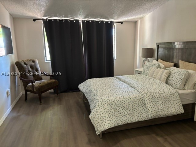SUNSET KENDALL VILLAS - Residential