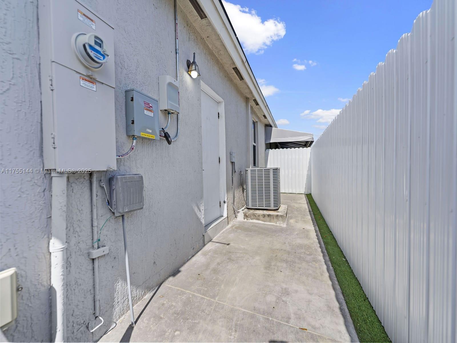 A.H. AT TURNPIKE SOUTH FI - Residential Lease