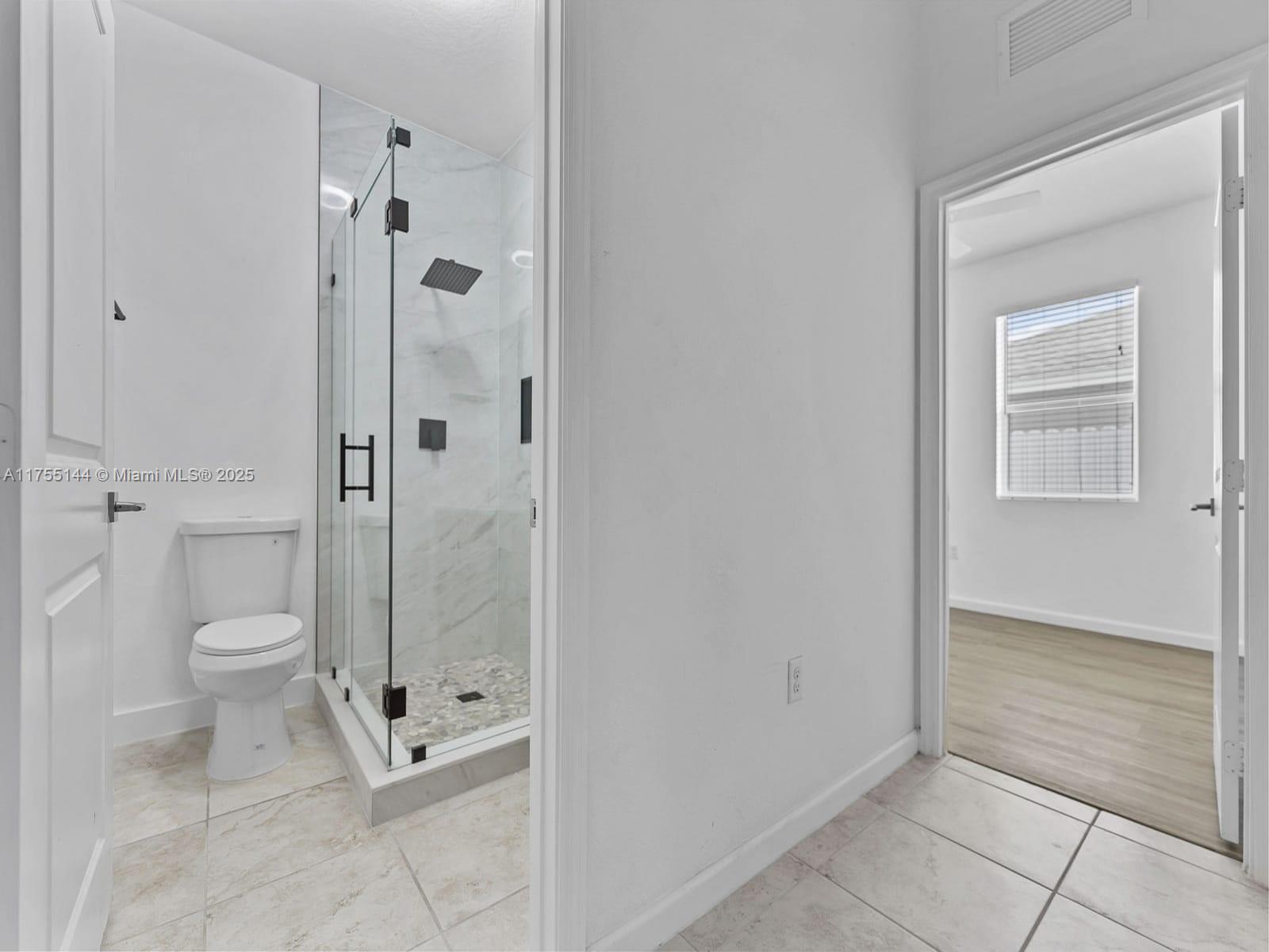 A.H. AT TURNPIKE SOUTH FI - Residential Lease