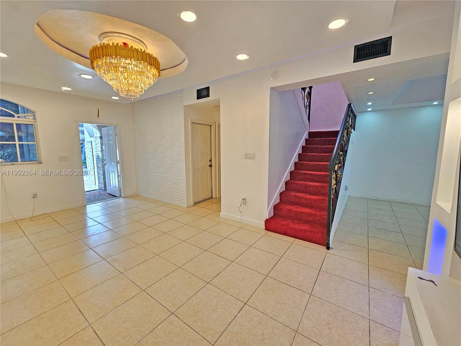KENDALL VILLAGE TOWNVILLA - Residential