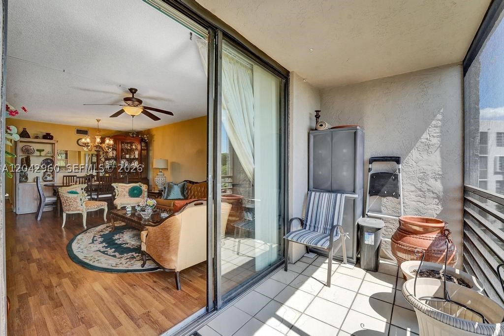 COLONY POINT 2 CONDO - Residential