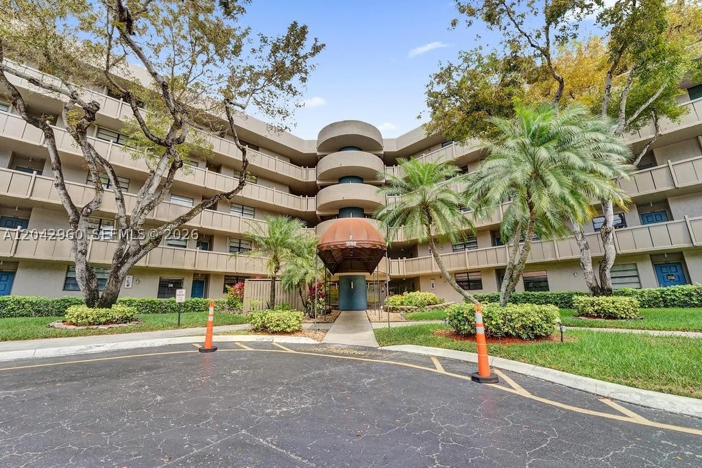 COLONY POINT 2 CONDO - Residential