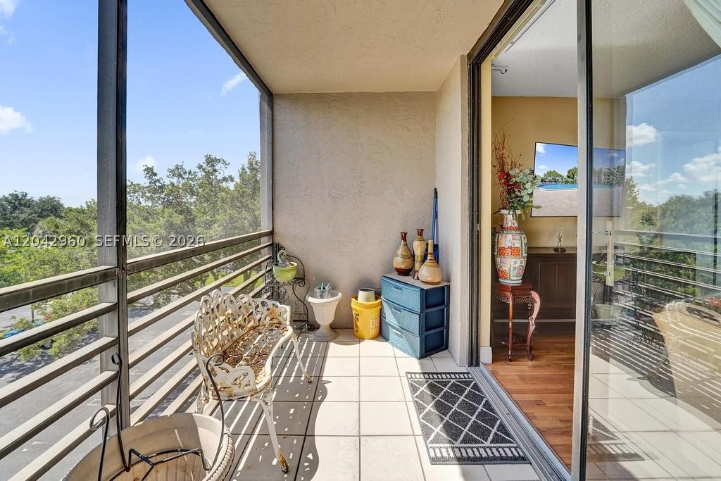 COLONY POINT 2 CONDO - Residential