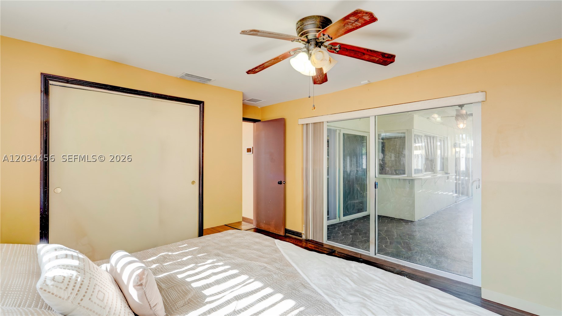 SUNRISE GOLF VILLAGE SECO - Residential
