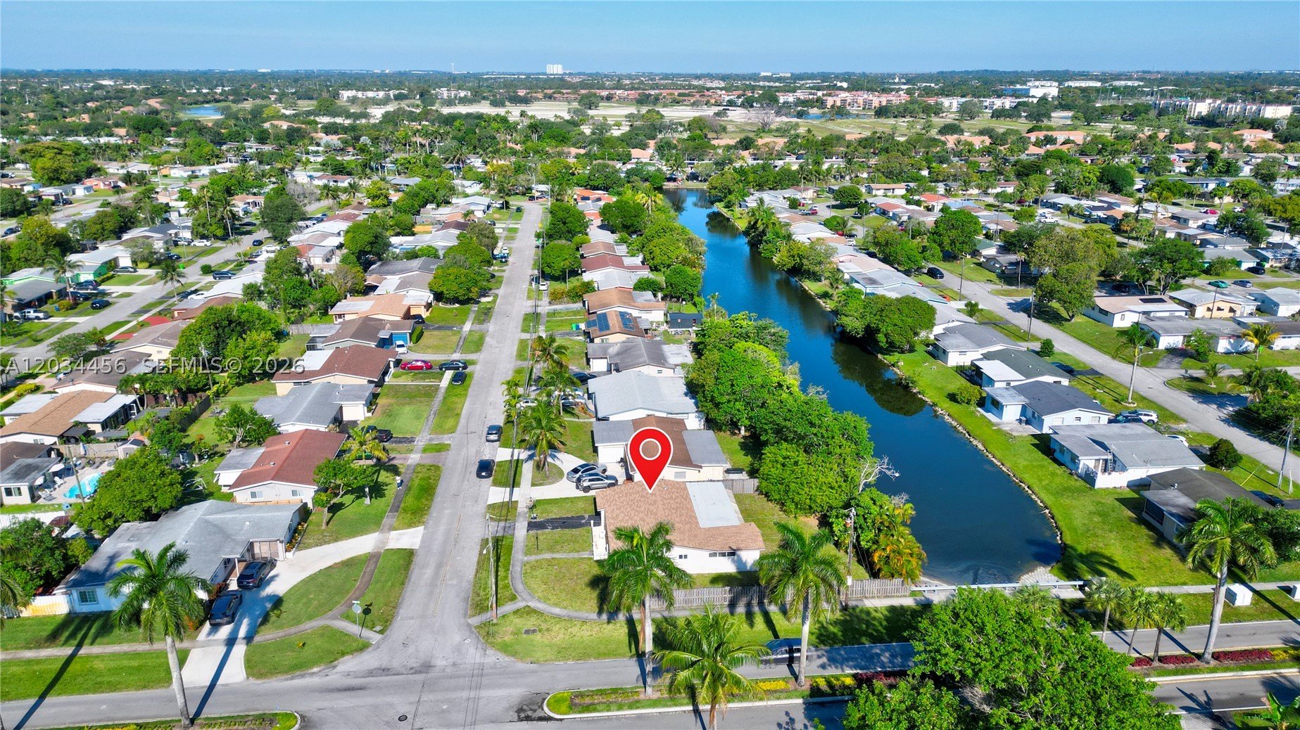 SUNRISE GOLF VILLAGE SECO - Residential
