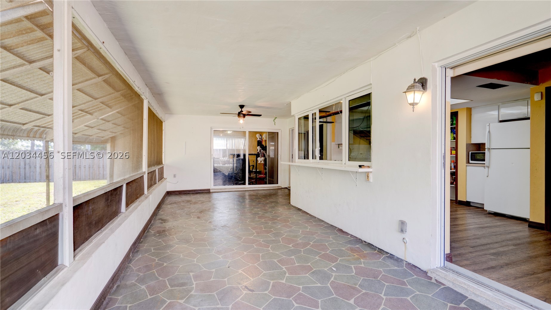 SUNRISE GOLF VILLAGE SECO - Residential