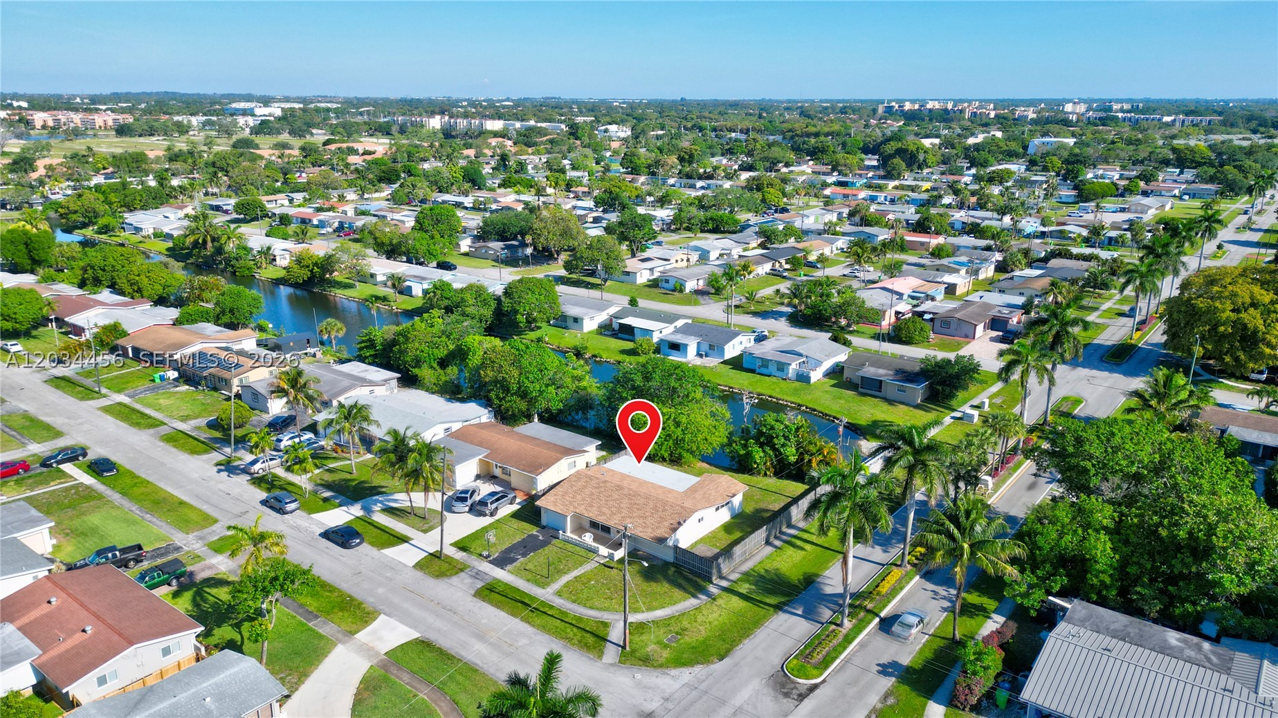 SUNRISE GOLF VILLAGE SECO - Residential