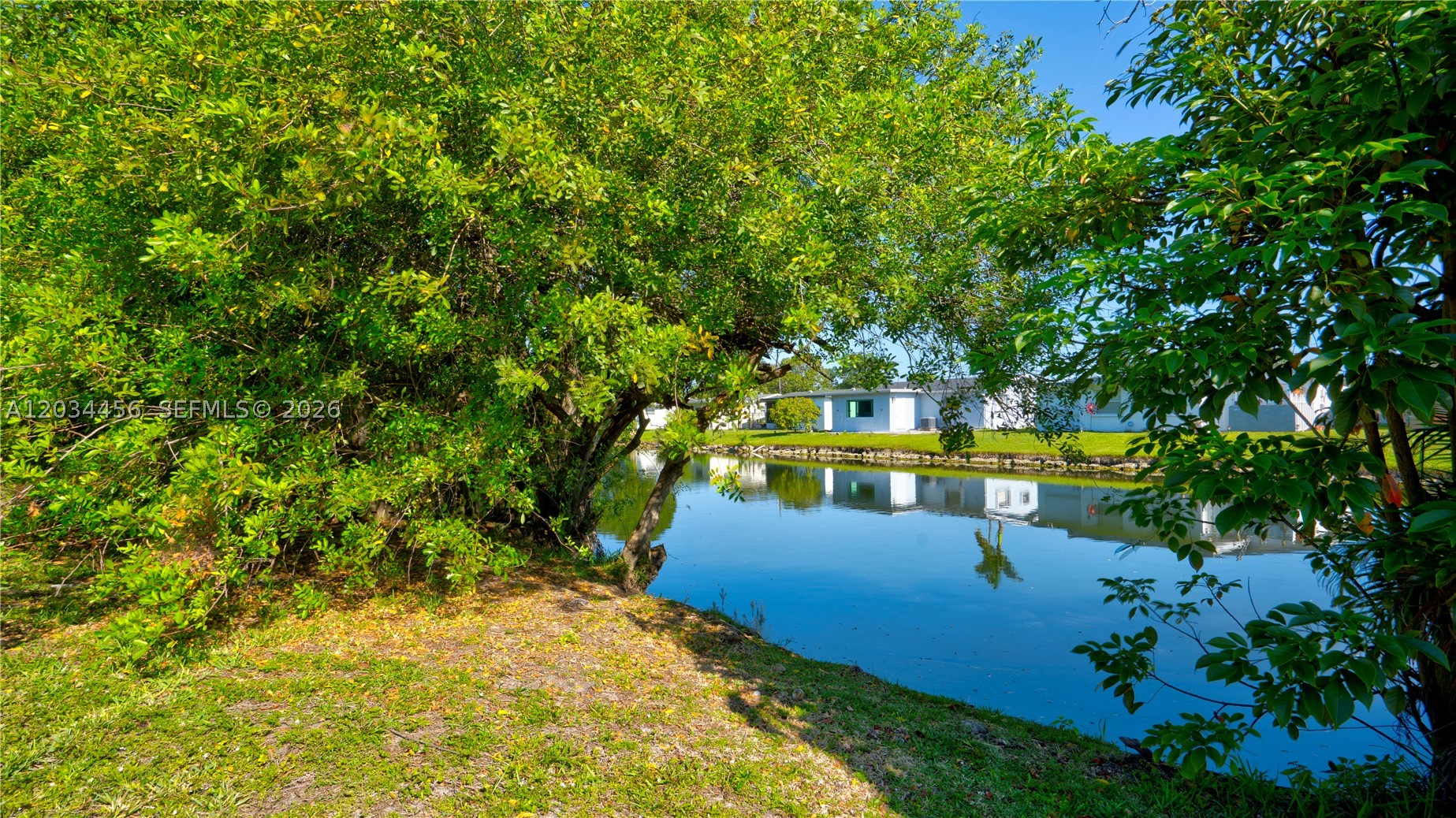 SUNRISE GOLF VILLAGE SECO - Residential