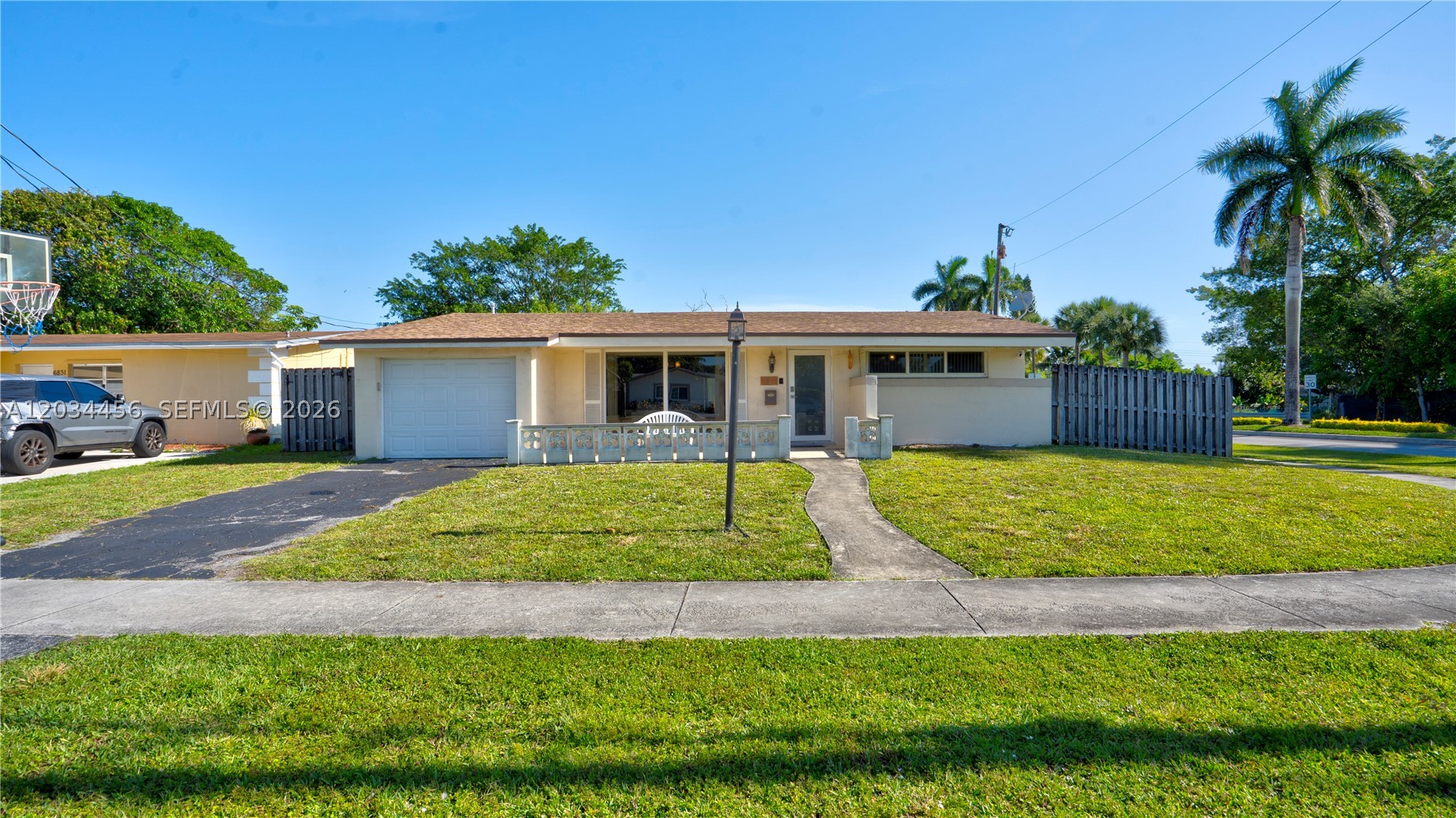 SUNRISE GOLF VILLAGE SECO - Residential