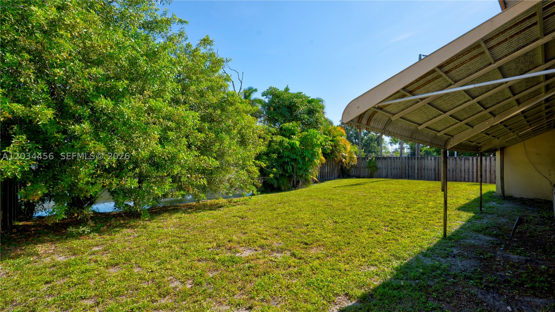 SUNRISE GOLF VILLAGE SECO - Residential
