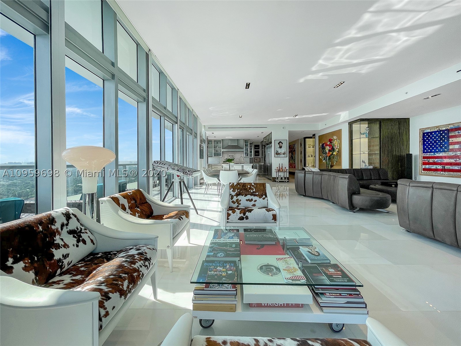THE CARIBBEAN CONDO - Residential