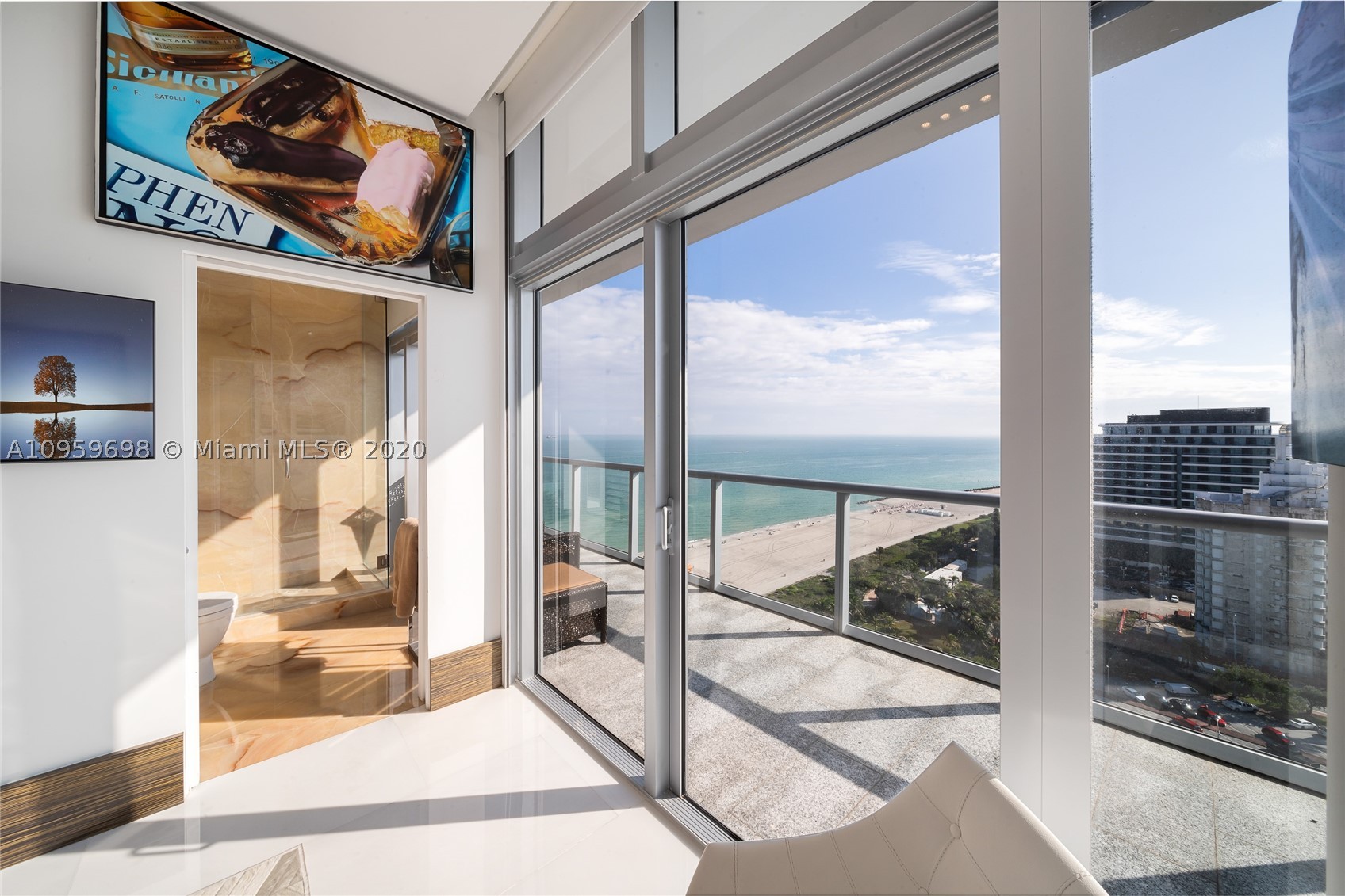 THE CARIBBEAN CONDO - Residential