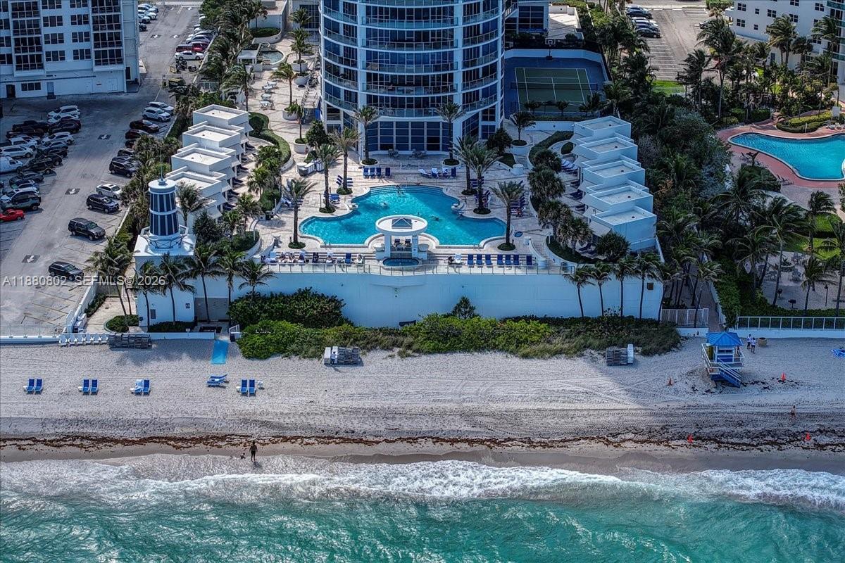 OCEAN PALMS CONDO - Residential