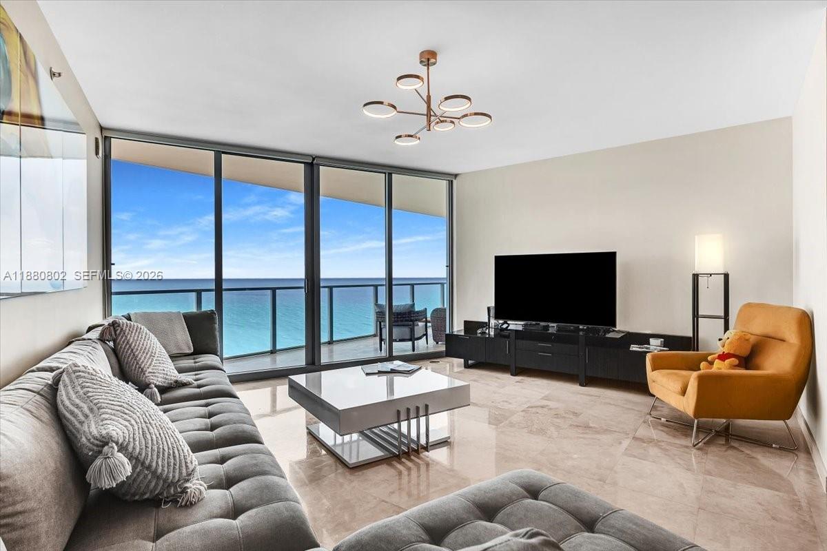 OCEAN PALMS CONDO - Residential