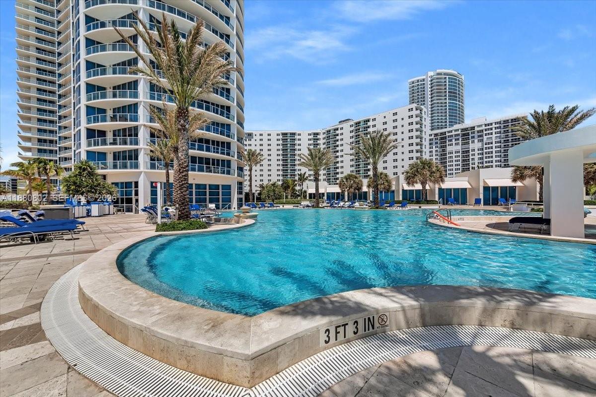 OCEAN PALMS CONDO - Residential