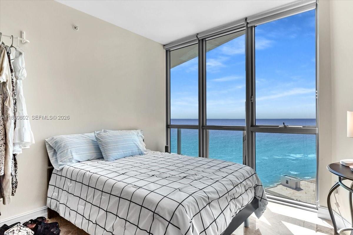 OCEAN PALMS CONDO - Residential