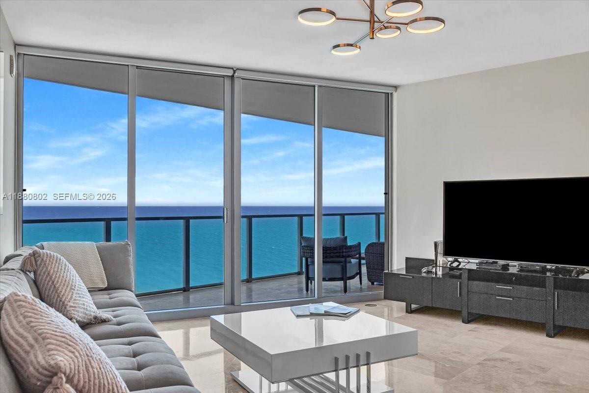 OCEAN PALMS CONDO - Residential