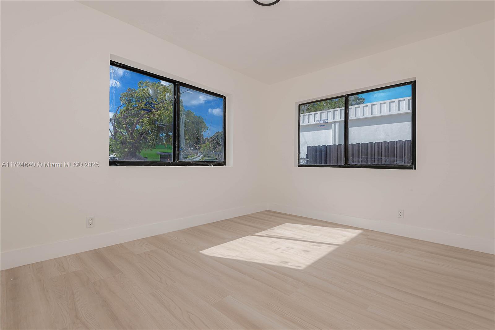CORAL RIDGE - Residential Income