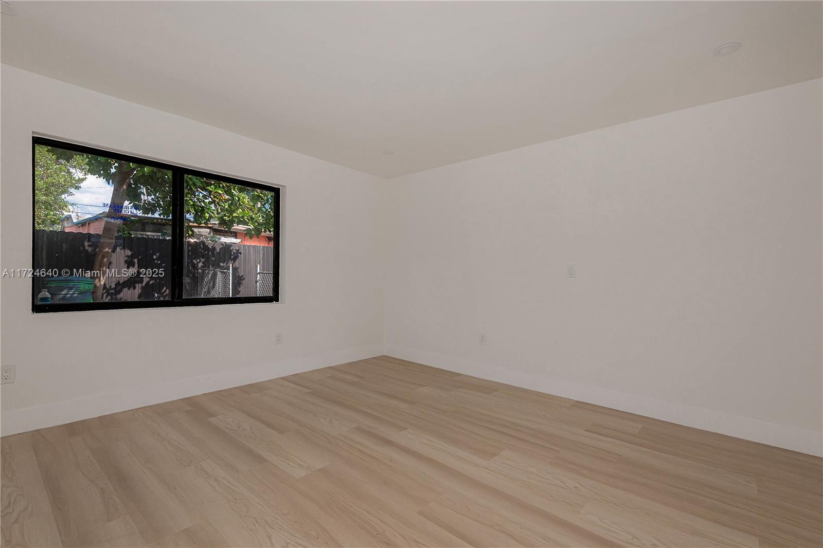 CORAL RIDGE - Residential Income