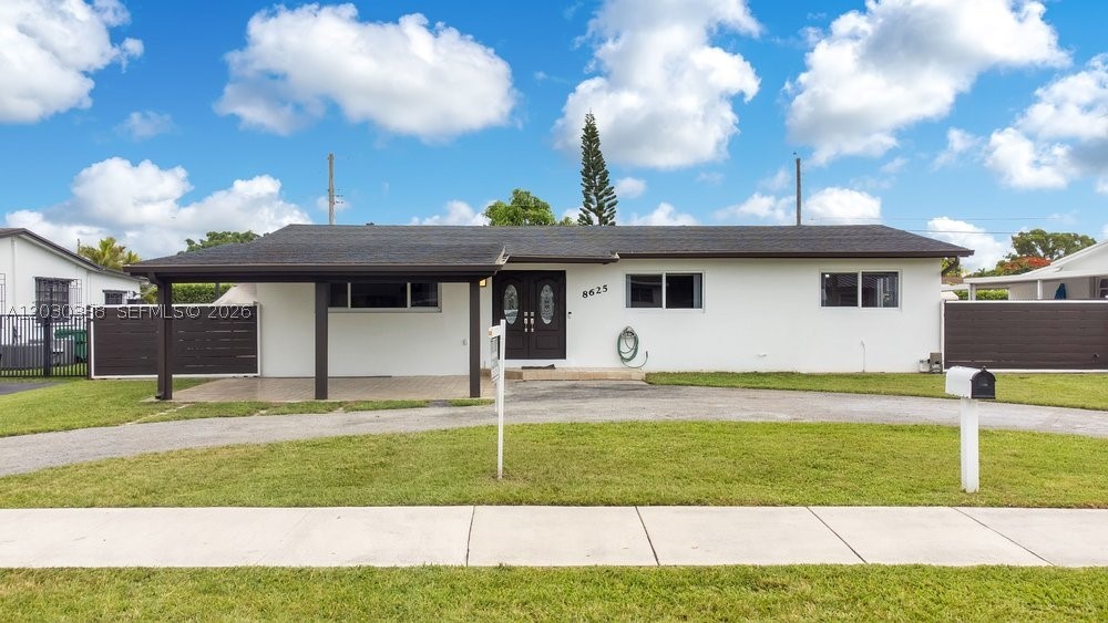 LAKEVIEW PLAZA - Residential