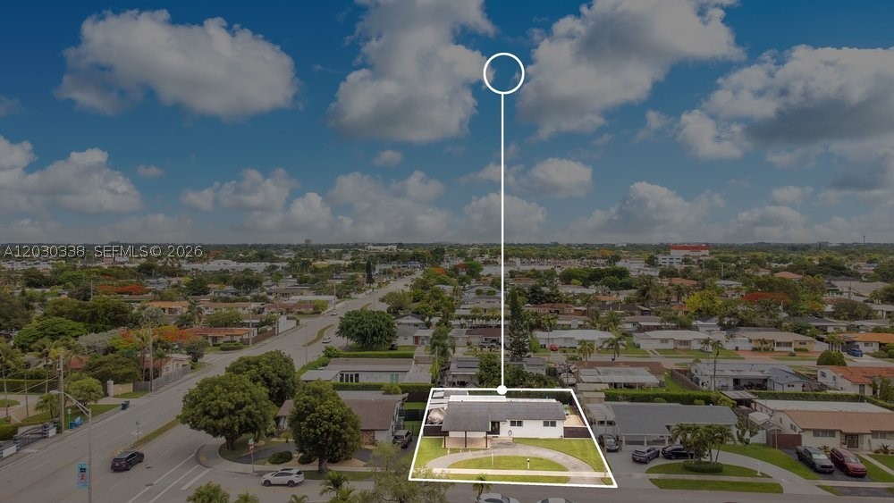 LAKEVIEW PLAZA - Residential