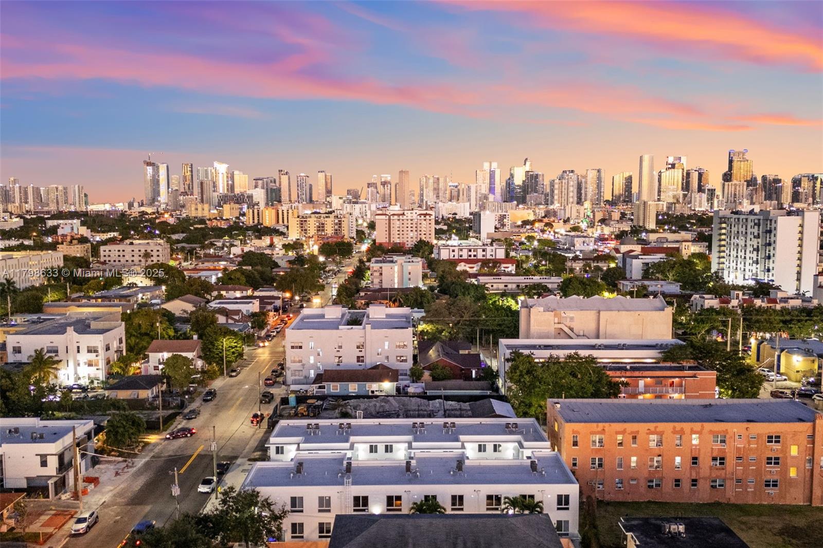 LAWRENCE ESTATE LAND CO - Residential Lease