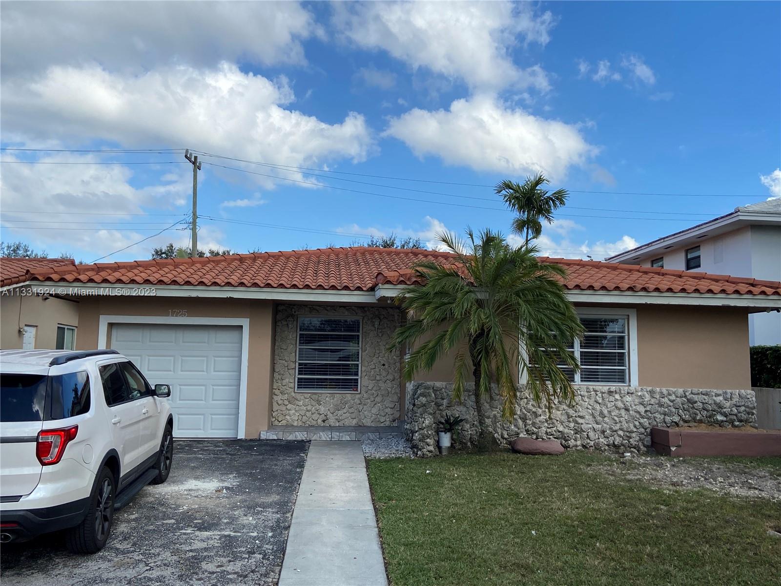 CORAL GABLES SEC E - Residential Lease