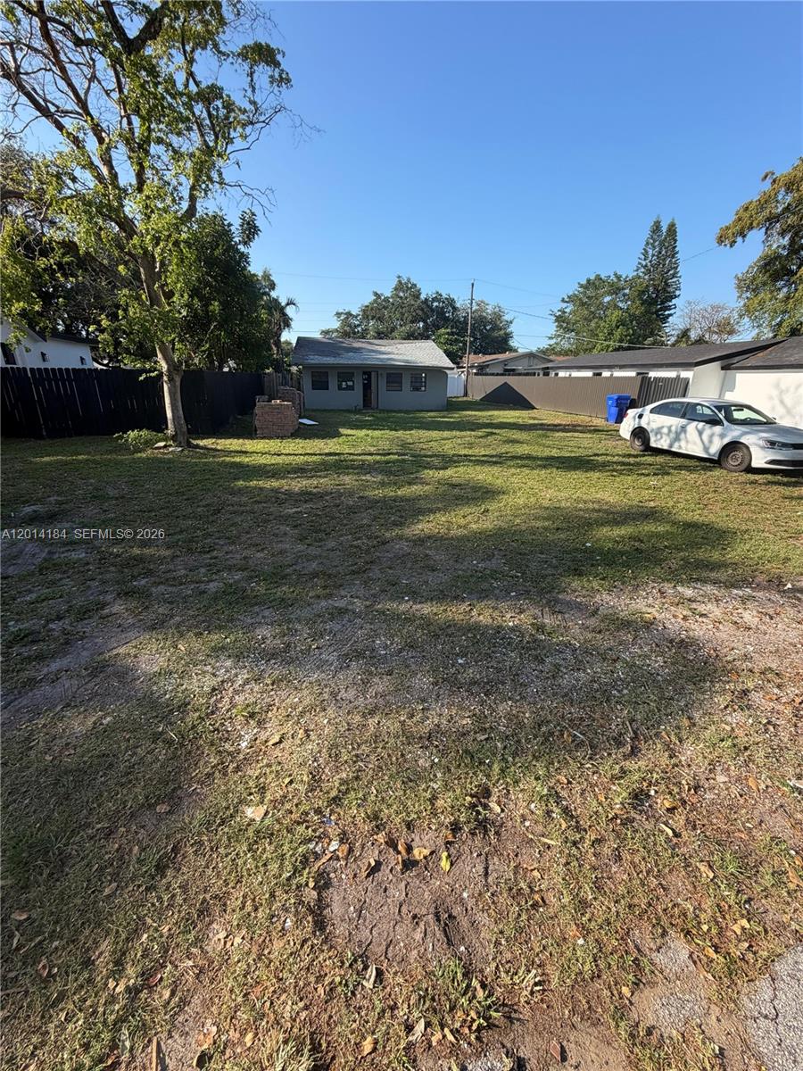 HOLLYWOOD BEACH HEIGHTS S - Residential