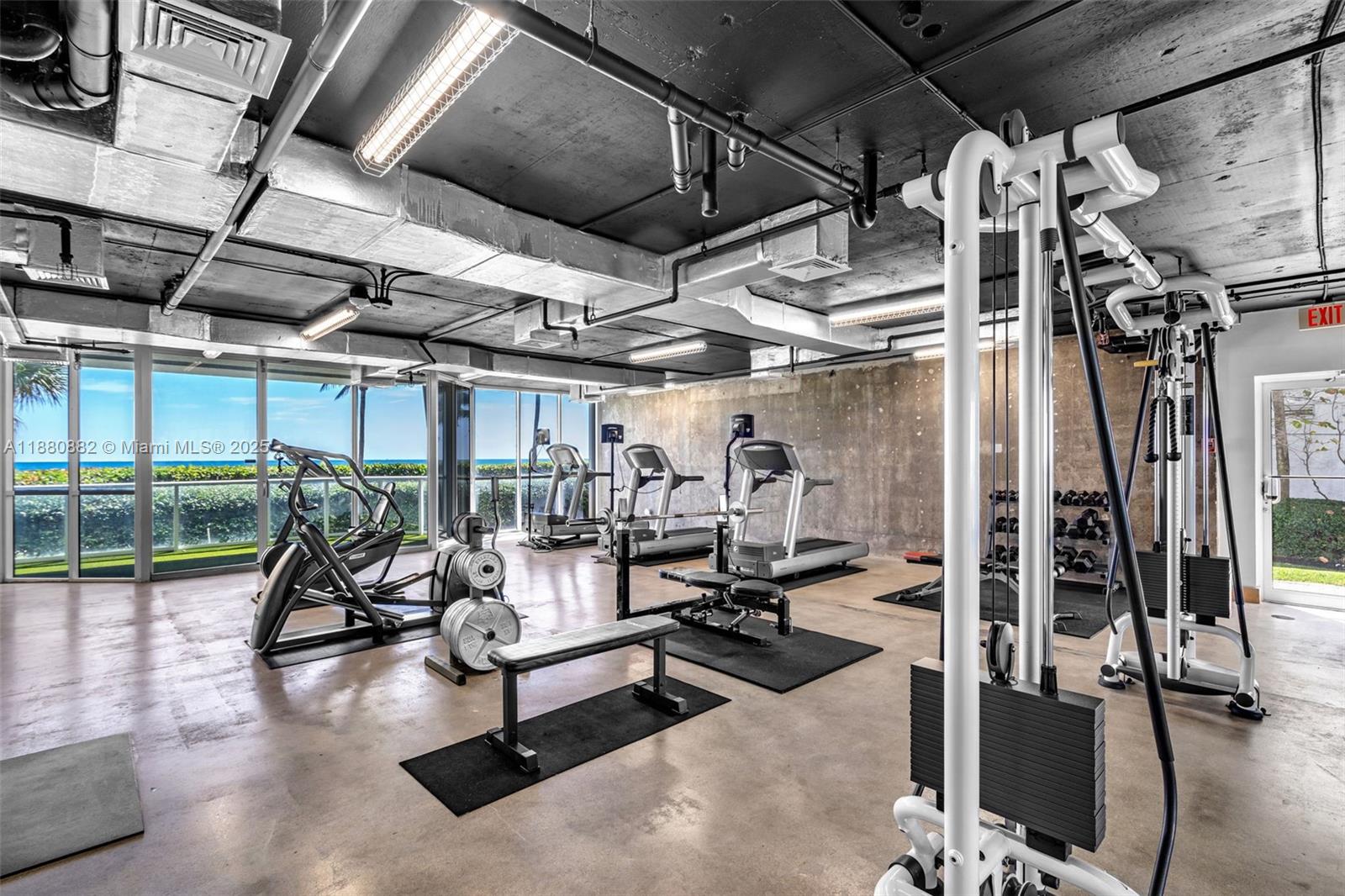 OCEANIA III CONDO - Residential