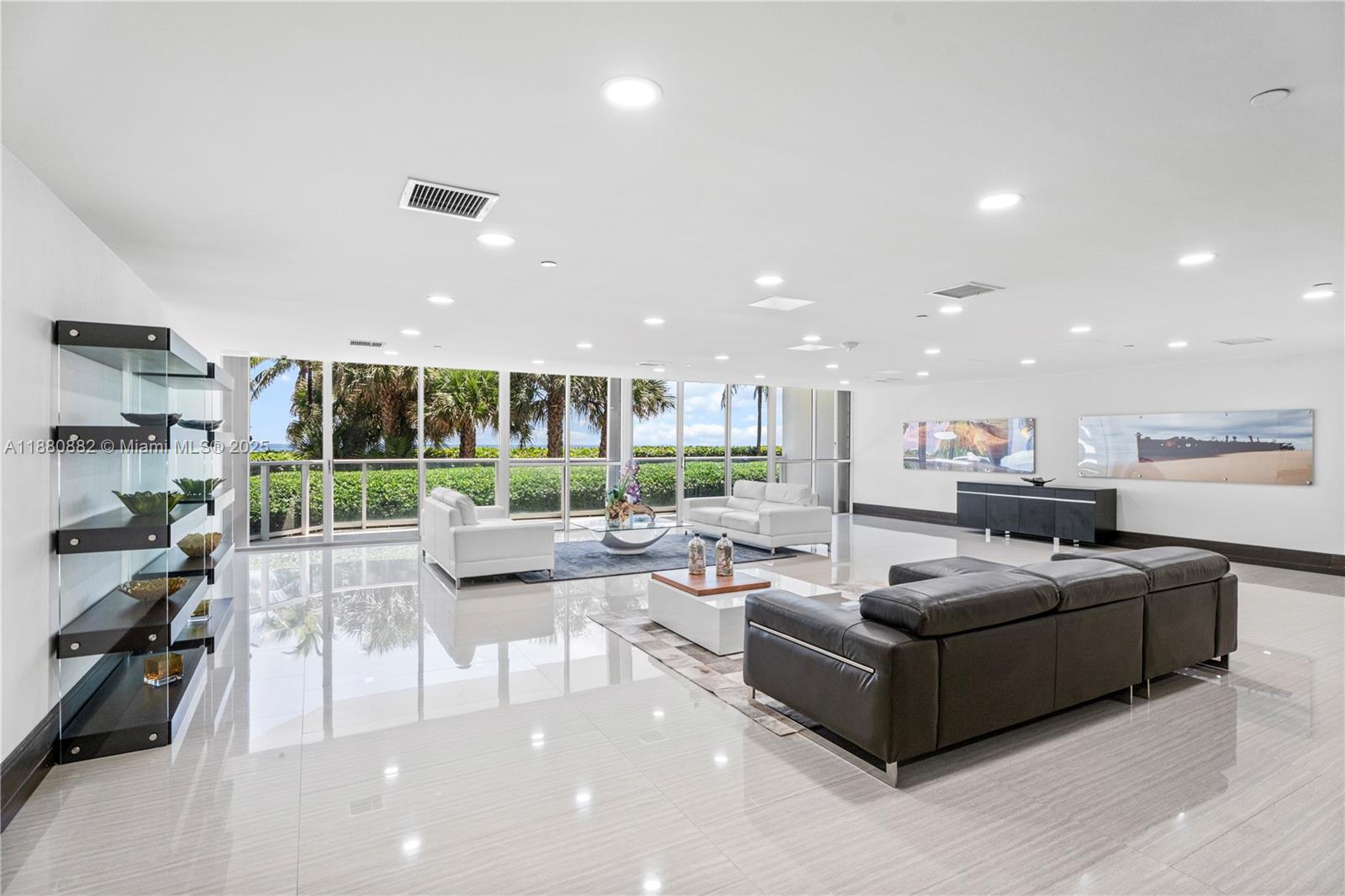 OCEANIA III CONDO - Residential