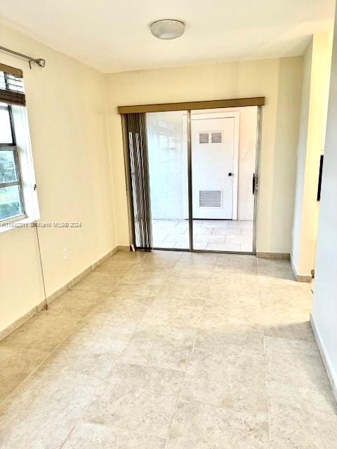 HAMMOCKS TRAILS CONDO - Residential Lease